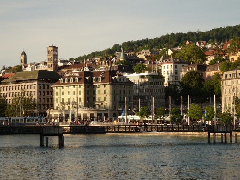 Zürich, Limmat River